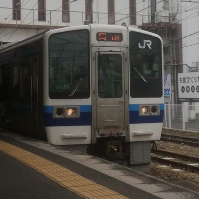撮り鉄&Nゲージ&マイクラが好きです。@akazora007 ←サブ垢#マイクラ鉄道 #マイクラ建築 #撮り鉄#鉄道#マイクラ #Minecraft
インスタ→https://t.co/7FjJiuvNAP