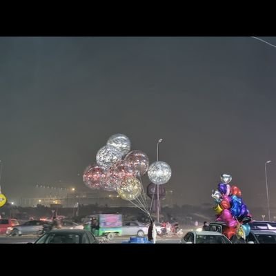 retroofrizzz's profile picture. 