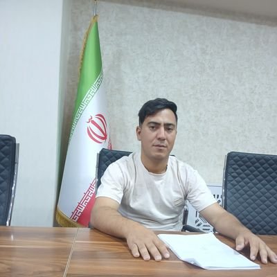Lajbaz2233's profile picture. فوق تخصص آبیاری گیاهان دریایی، طنزپرداز، بیشتر روزمره نویس گاهی هم سیاسی نویس
https://t.co/KTonuOPncb