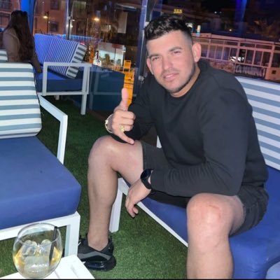 Estevanviera12's profile picture. Streamer