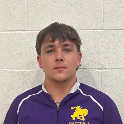 cody_adkinson07's profile picture. 26’ 6’1, 225, vert 34in 40: 4.6 MLb. 2x all state 4a, ncaa#2505594403 hudl: https://t.co/a2HqSN6GCk bench 315 squat 450 clean 305