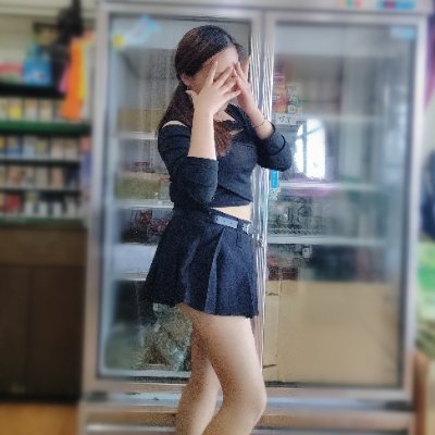 平常拍一點小辣日常，壞壞的都收在頻道裡😉
想看更多自己去找就知道 
#慾女 #本土