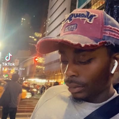 CjayJ76288's profile picture. 