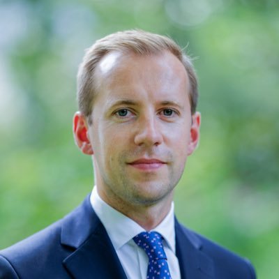 LachnerGaubert's profile picture. 🇫🇷🇪🇺 Communication et presse d’@Elisabeth_Borne • Passé par @francediplo @Ecologie_Gouv @AssembleeNat @AlticeFrance @Francetele