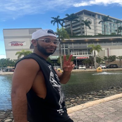 bklynboi_'s profile picture. Just a guy from BKLYN 🕴🏽 House | Afro-House | Trap-EDM | EDM | Lo-Fi ⚡️IG: bklynboi_