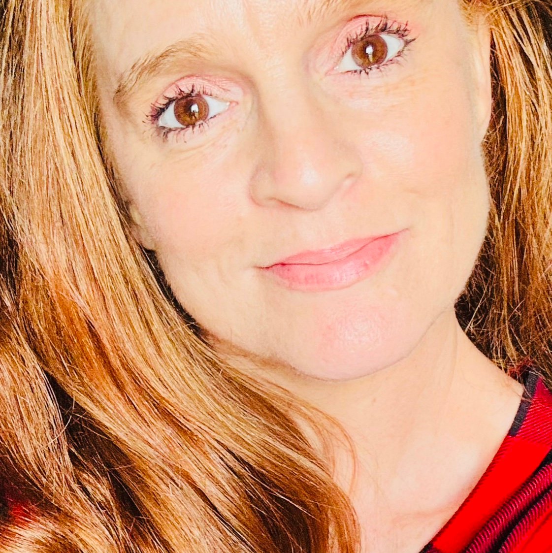 RachelStarCrawf's profile picture. 