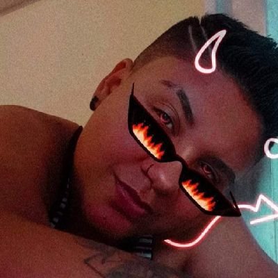 Seu céu e seu inferno, depende do que você for pra mim. 😏
@vascodagama ❤️ 
Carioca 🏖
27 anos ❤️
Taurina ♉️