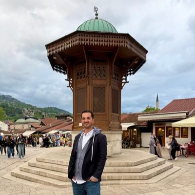 osmanakgul34's profile picture. Doç. Dr. / İstanbul Üniversitesi / İktisat Fakültesi / İSUMER Müdür