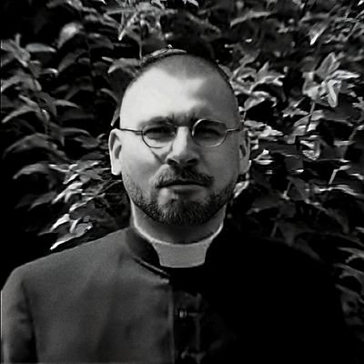 Viper3KR's profile picture. Catholique ✞ Honey Badger Don't Care. Benedictus Deus in sæcula sæculorum.