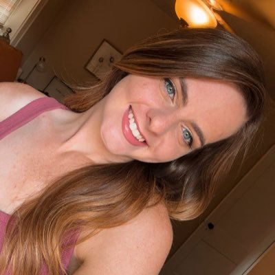 em_henk's profile picture. im the type of girl that will slow down and look at an animal but not for a speed bump #duuuval