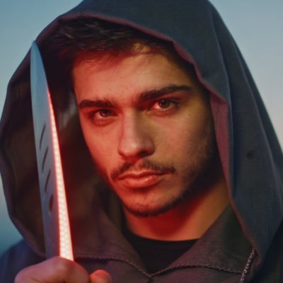 jdanielbetancur's profile picture. Brick by brick