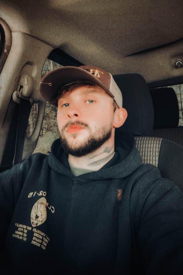 AnthonyGowin39's profile picture. 