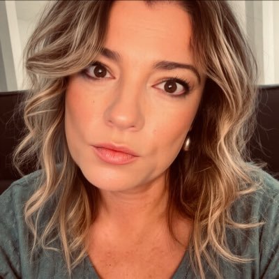 Cuenta cedida por mi queridísima doctora DeFecca hasta que @Dana80S salga de la UCI.