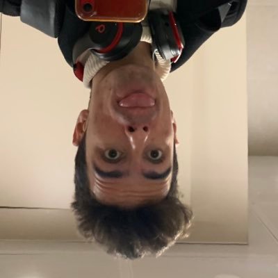 arnaupuche's profile picture. AI Consultant / Indie Hacker → Building my freedom 🚀