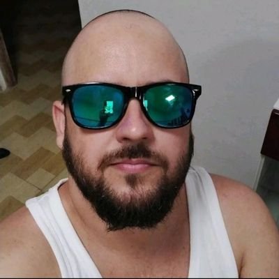 Yeanmichel47441's profile picture. Emprendedor y optimista,disfruto de la naturaleza,creo en la ley de atraccion