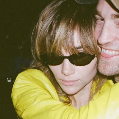 💍@SL33PYBATZ | professional lover!! | fyi..@J4S0NT0DDZ is super cool | sleepiest girl ever