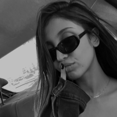 sheiniacc's profile picture. شیدا نیستم