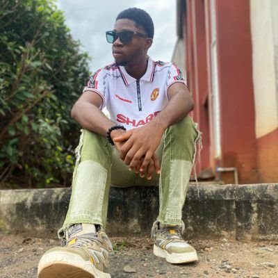 Theruler06's profile picture. Agricultural Engineer// Manchester United//Golden State Warriors// Ronaldo// Curry// Football ⚽// Basketball// 🏀 fan account// 🇳🇬
