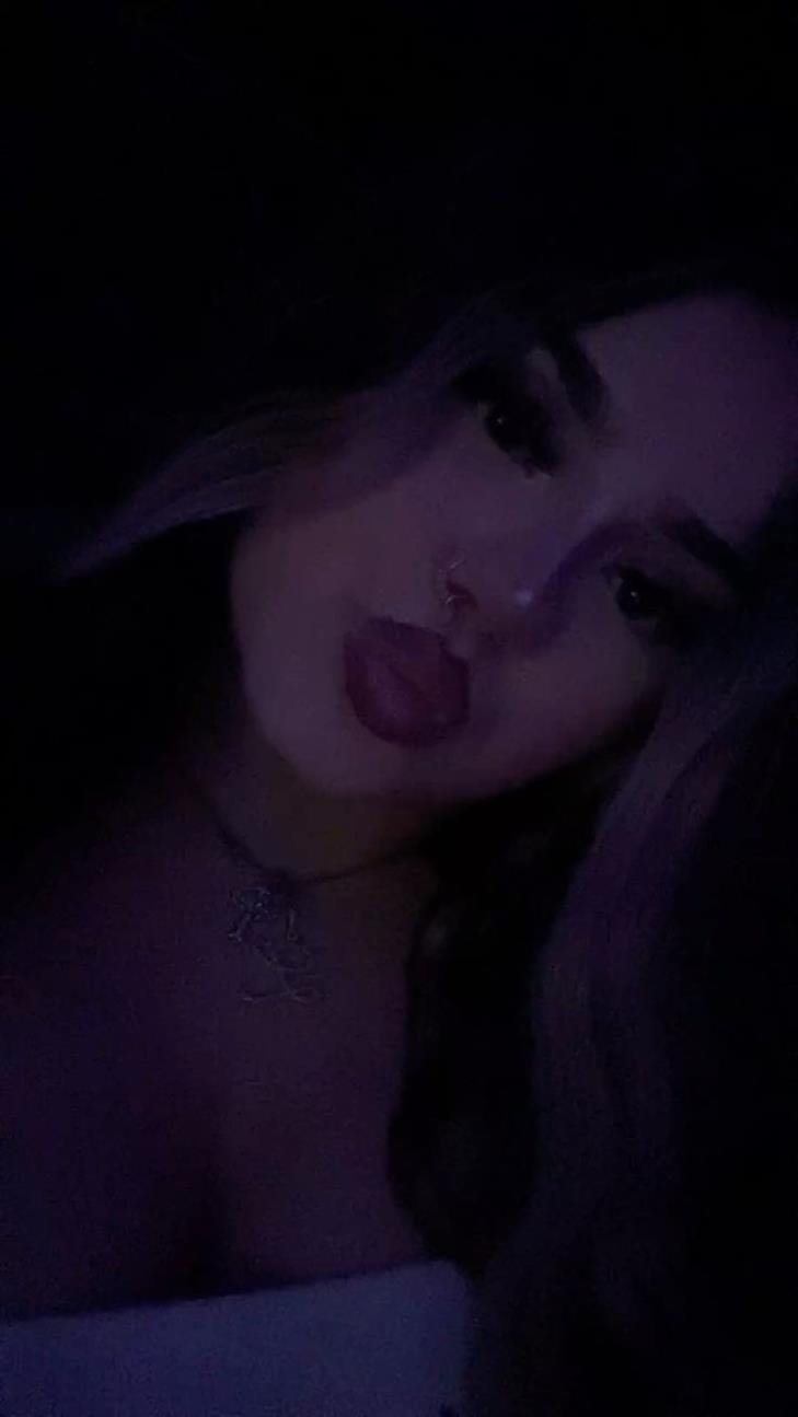 Teresa_Callapi's profile picture. This is just my spam page... Please follow my primary account @grabysummer