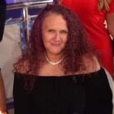 EarthlingEvie's profile picture. 