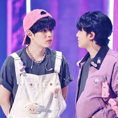 UrLocalGrandpa_'s profile picture. Hehehe, Hii 😼(Changbin and Seungmin are my babies 😖❤️)