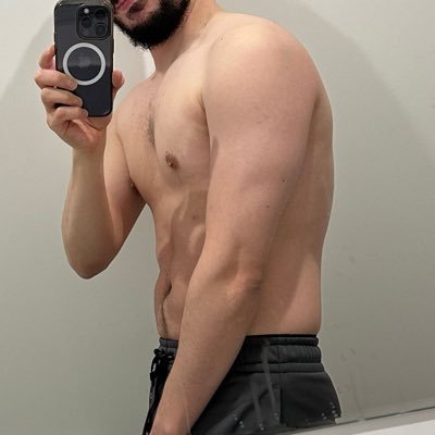 NSFW, 18+ ONLY 🔞 Just a regular guy who likes to show off his hairy ass and dick 🐽 Find me on Bluesky 🦋