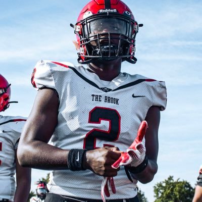 |2028 BolingBrook Hs Student Athlete 🔴⚫️GPA 3.39|RB/ATH| 5’11 186 |Max Bench Press:200|Max Dead Lift:455 Max Squat:415 | 40 YD :4.7 Email:jordan2010d@gmail.com