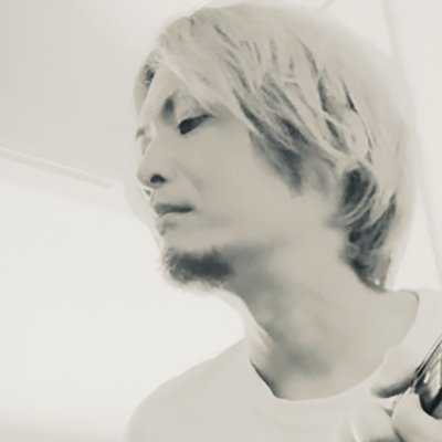 michelle_sus4's profile picture. X始めました！ ボカロPです！DTMで曲作りしてボカロに歌ってもらってます🎤 DTM仲間さんとつながりたいです😃 フォロー＆フォロバ歓迎！ ロック・ヒップホップ・ドラムンベース・ポップスを融合させた 独自のサウンドを発信中🎶