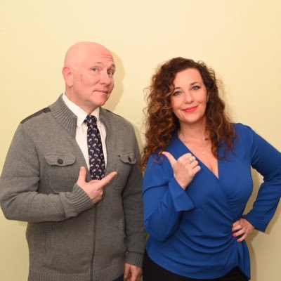 Conservative, husband, Dad, radio programmer-co-host of the Liz Callaway show-WTKN, Talk 94.5, musician, Harley rider, NRA, US Army-NO DMs