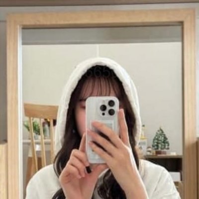 chi451619366507's profile picture. 22♀ // 156cm // 欲望発散用 // 会える系 // あにめ好き // 懐くとデレます