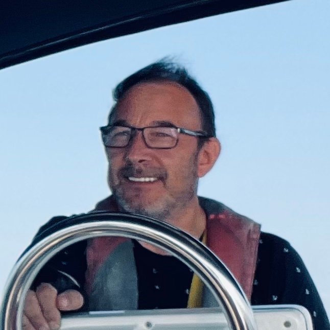 AlexB0811's profile picture. 