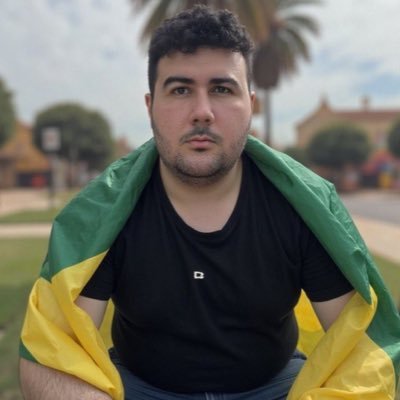 Republicano, ativista, estudante de Direito e apaixonado pela Paraíba.