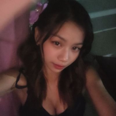 strwbrry_lmndz's profile picture. ♡