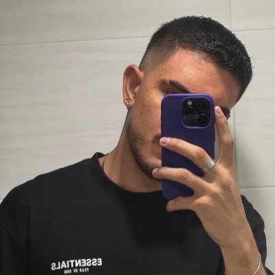 camilogc04's profile picture. 