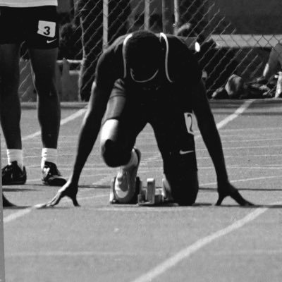 God first 🙏🏾student Athlete track /field 🏃🏾 6,0ft 165 ‘26 🎓Instagram @dnc_d1 Lawndale high school