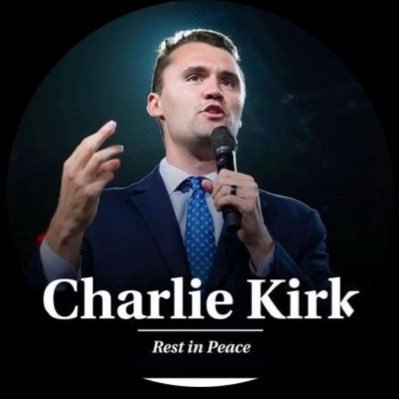 EmilyNegrete16's profile picture. Tenemos que terminar con el socialismo/comunismo porque son las puertas a la esclavitud moderna!