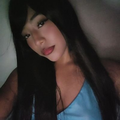 simplemente una depresiva hormonal fanática del kpop de 18 años