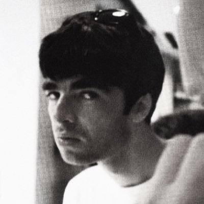 iheartartrick's profile picture. that one girl who don’t play about oasis, Beyoncé, or drew starkey