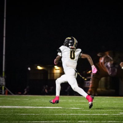 _Perk0's profile picture. 5’11, 🎓26, wp 6’1, 161lb, 4.47forty, 4.0 gpa brandonperk07@yahoo.com
