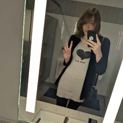 Avandiaaa's profile picture. preach forgiveness

following people i fit in with based on their posts