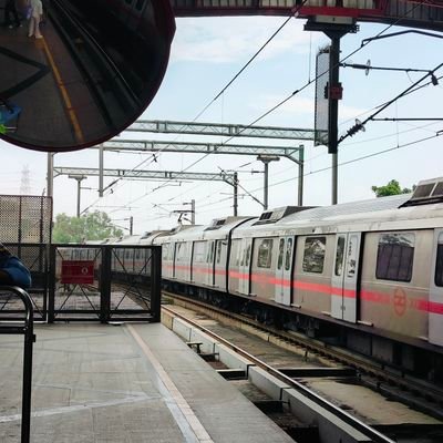 anika_shei47333's profile picture. Live today like tomorrow is your last day ✨💗