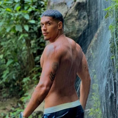 ÚNICO PERFIL OFC, O RESTO TUDO FAKE PRA MAIS CONTATO SEGUE O INSTA Salleshenriquee ( https://t.co/z3s6F3R2Ja )