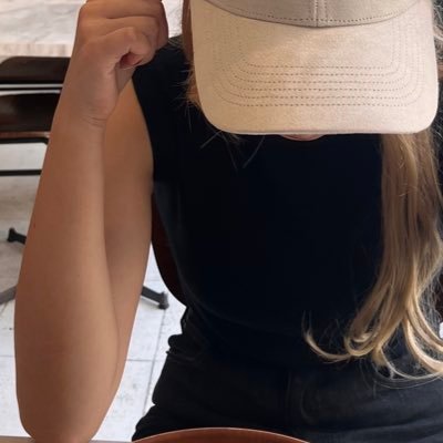 RiRI_01234567's profile picture. 関西大学 システム理工学部 流体物理学 / Designer / PM