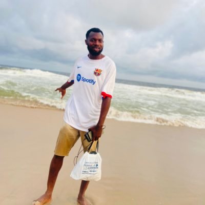 lover of good MUSIC. Força Barca
Messi is the G.O.A.T