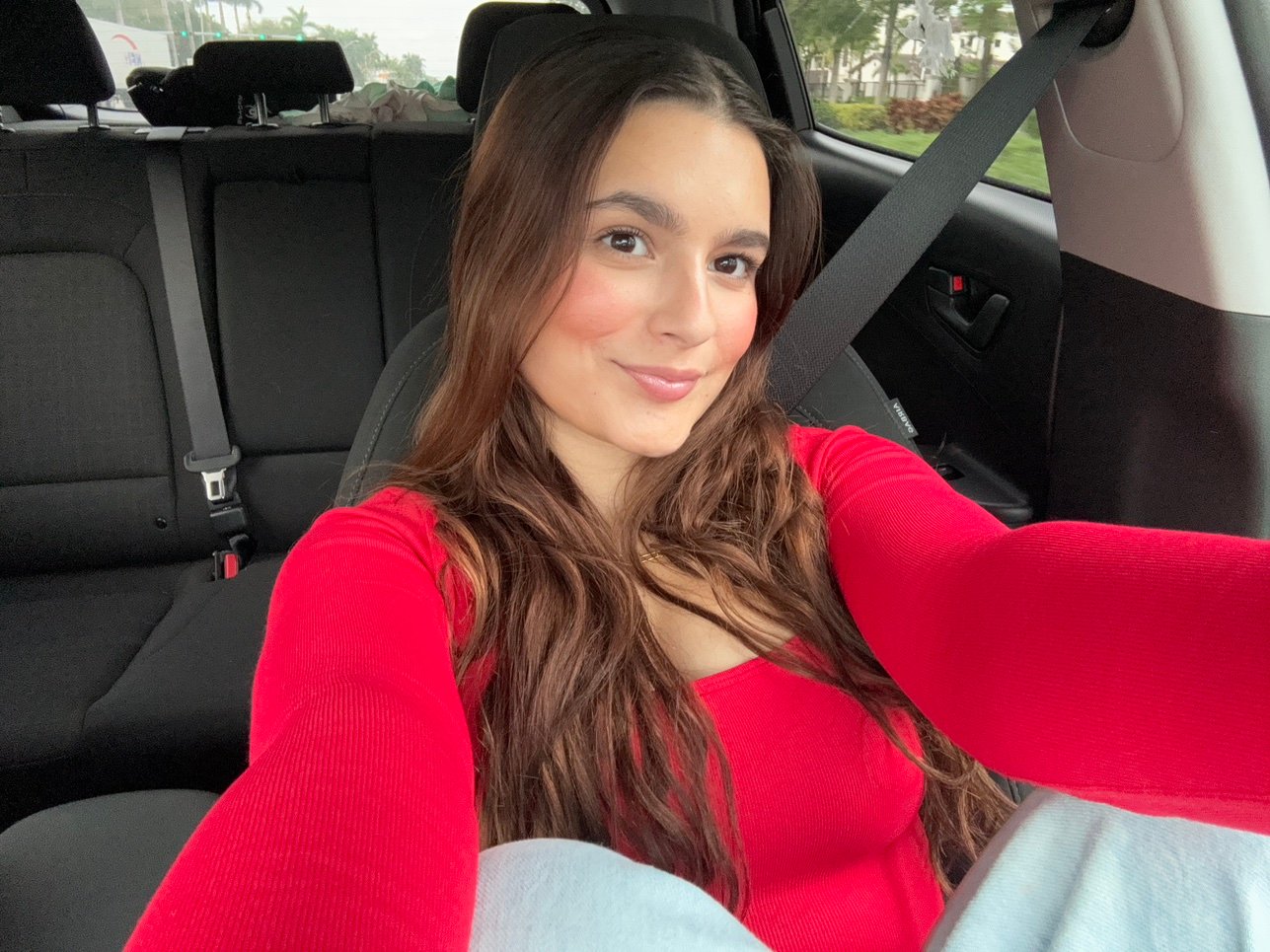 ugcbyjulib's profile picture. ugcbyjulianabustamante@gmail.com