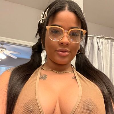 sex doctor 💦💦hit me up for collabs,meetups and ft session 💦🥵