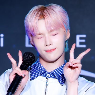 0226MINJUN's profile picture. 