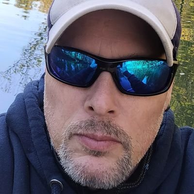 StevePDeVries's profile picture. Author of Into the Rabbit Hole, an urban fantasy. Traditional and Digital Artist.
#UrbanFantasy #WritingCommunity