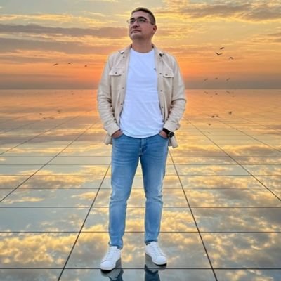 harrissonnm1's profile picture. Amor,  respeto y sentido de pertenencia por Colombia y por la democracia.