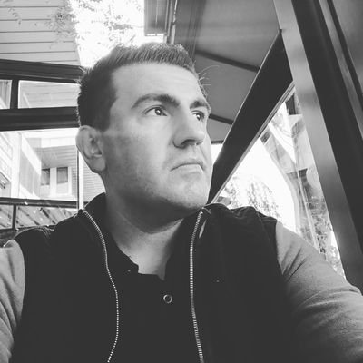 Cesareti olmayanlar, özgürlüğünü içine hapsetmeye mahkûmdurlar. Zira cesaret özgürlüğün en değerli yoldaşıdır.